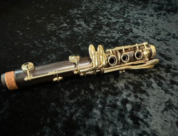 Photo Yamaha YCL CSG Custom Clarinet With Gold Plated Key Work, Serial #02831